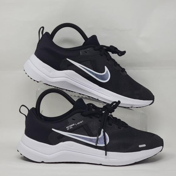Nike Youth Size 6Y Downshifter 12 Running Shoes DM4194-003 Black White New - Picture 1 of 10